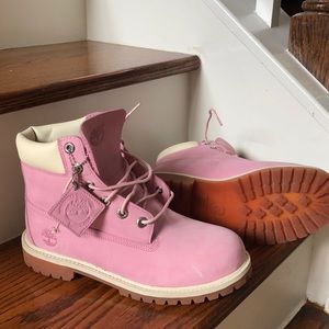 Boys/ girls Timberland boots 💕